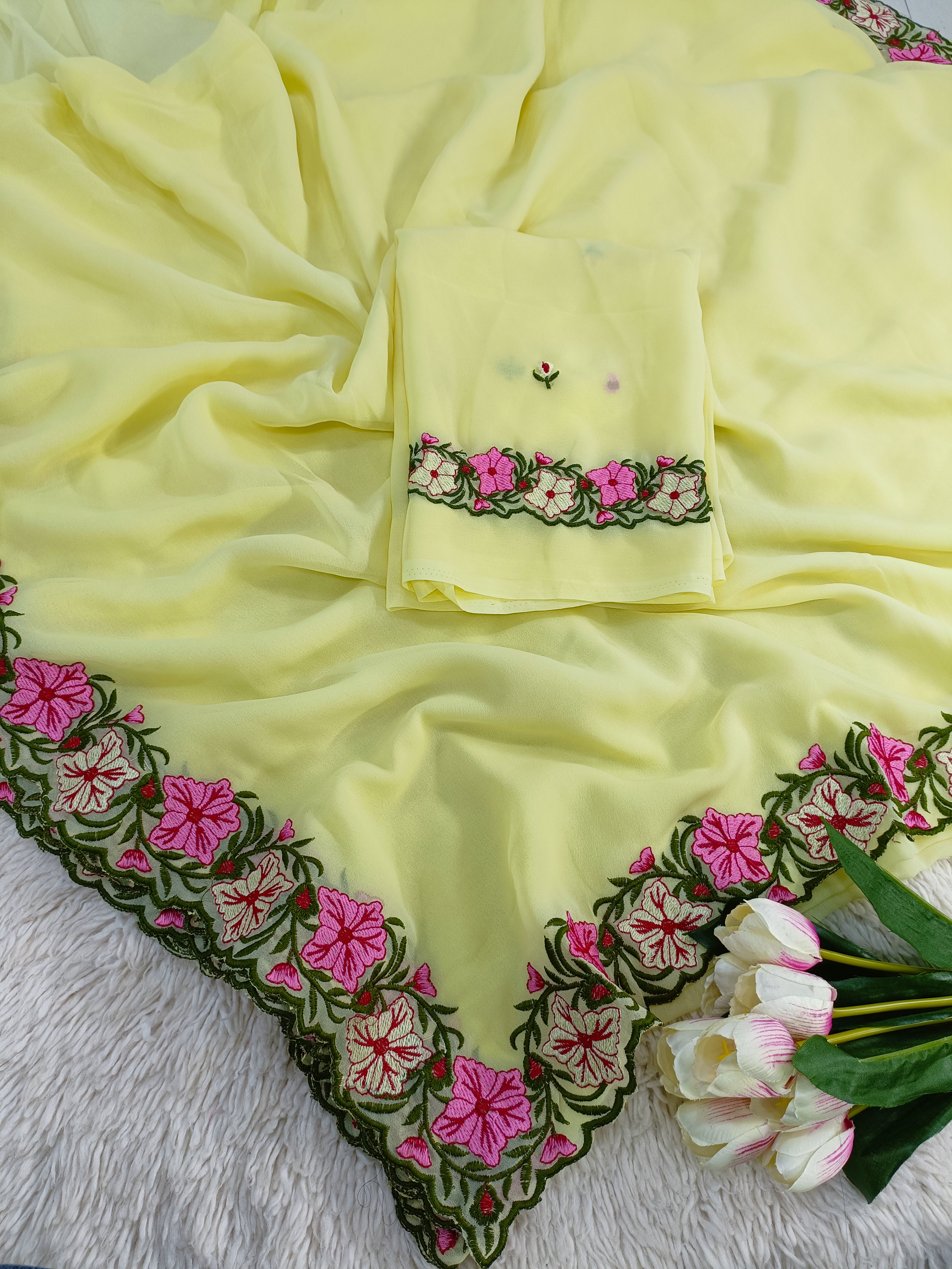 New Partywear Rose Pattern Designer Border Work Saree