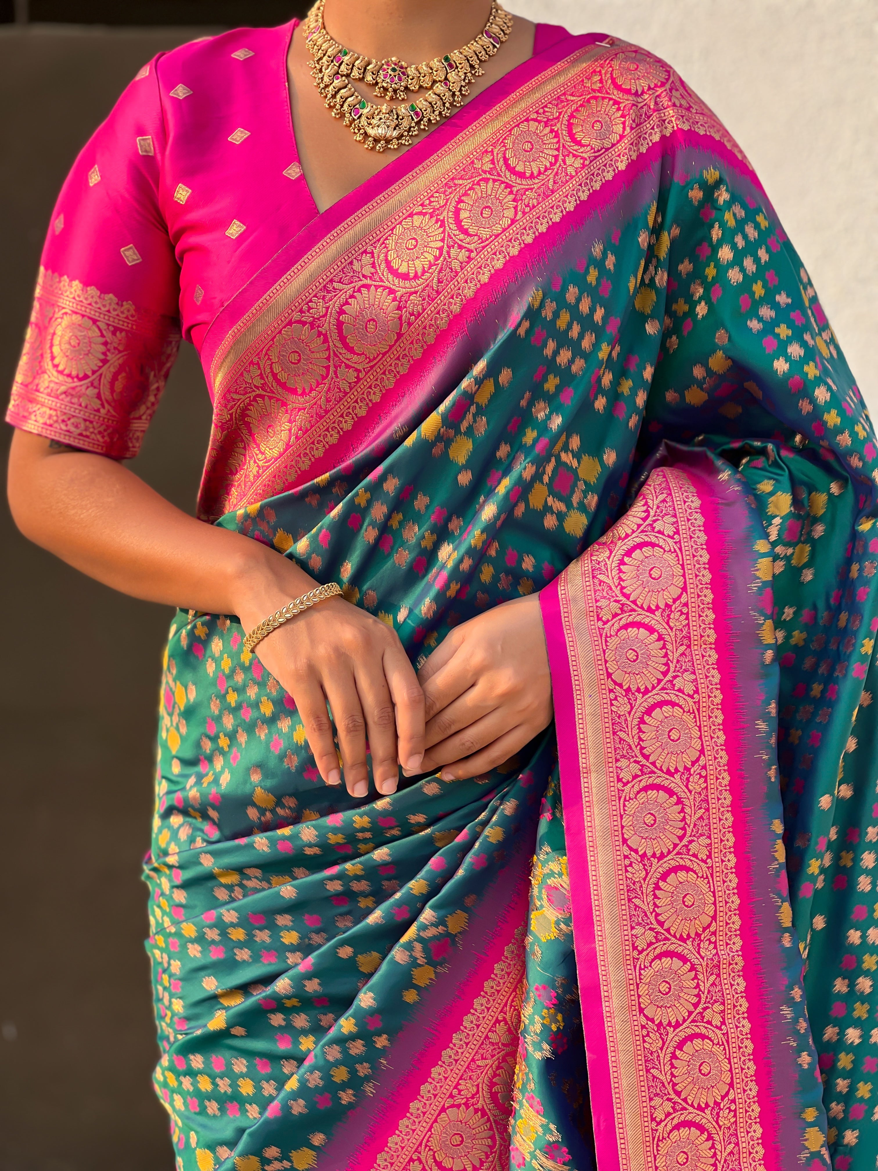 Green Soft Silk Zari Woven Premium Patola Saree with Contrast Weaves