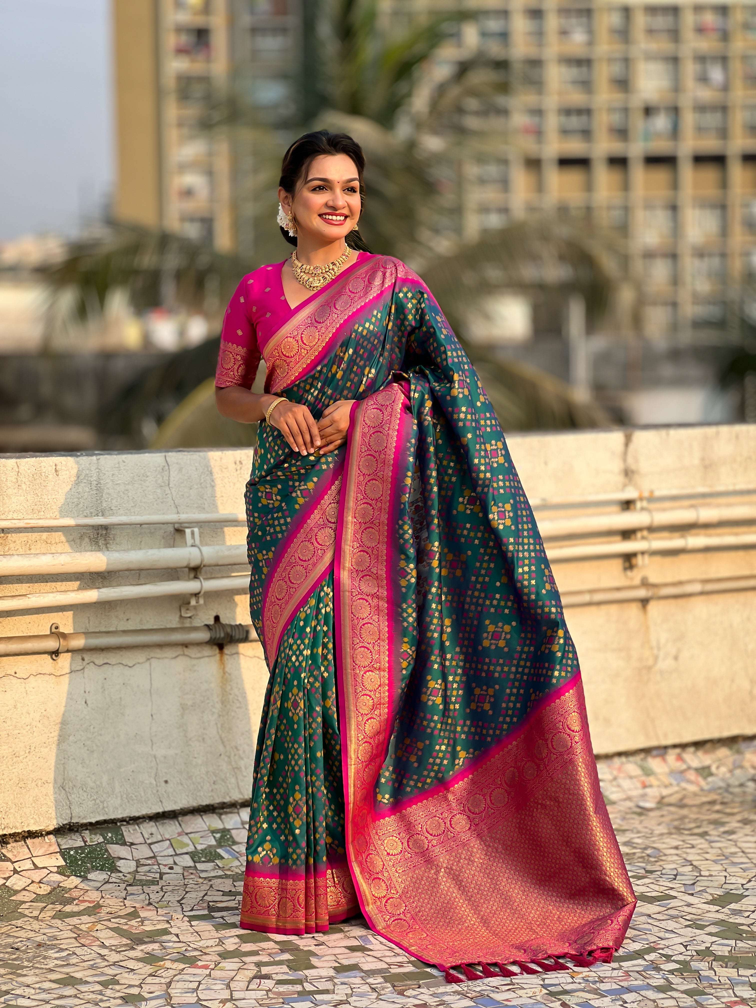 Green Soft Silk Zari Woven Premium Patola Saree with Contrast Weaves