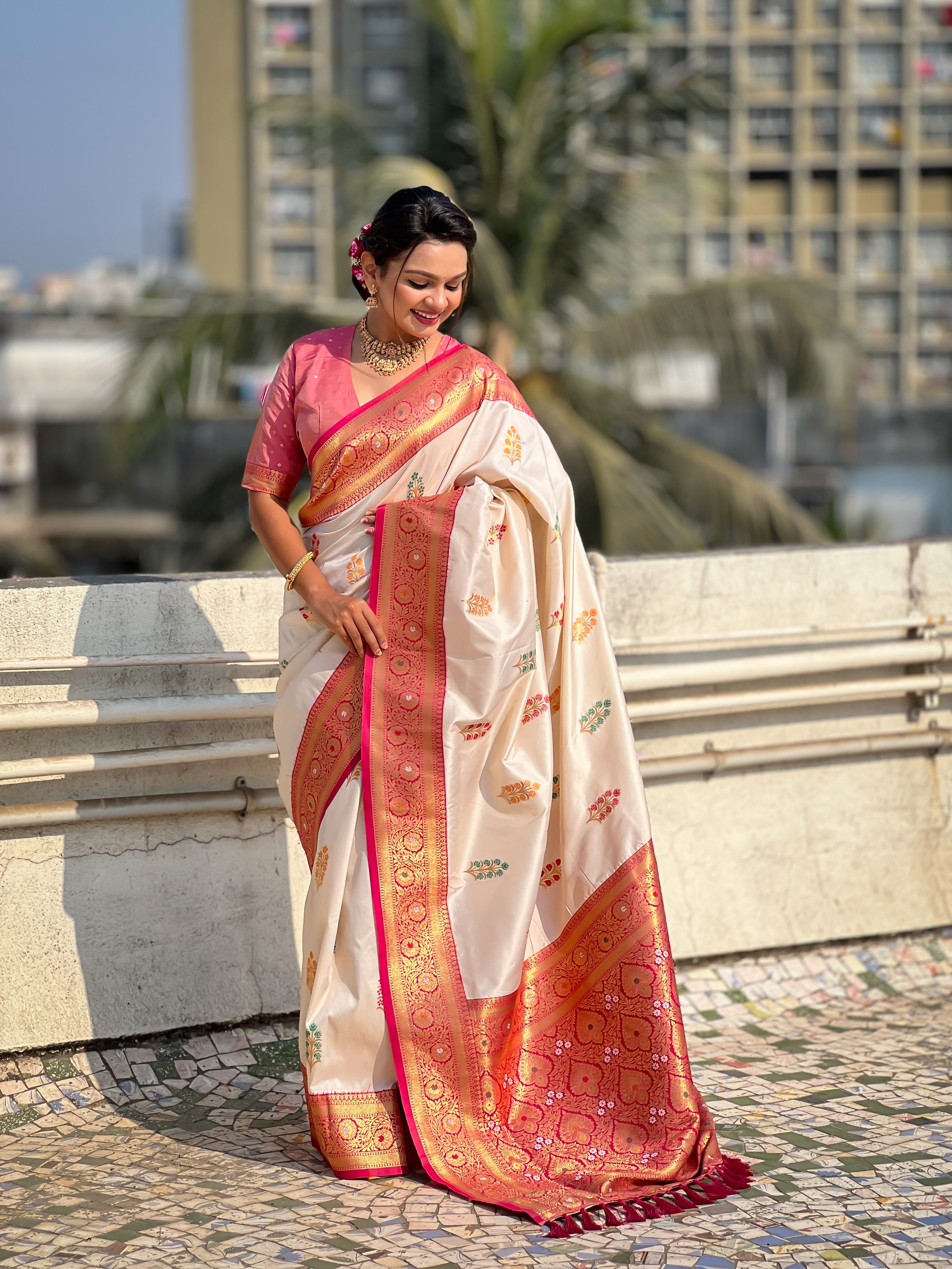 Cream Soft Silk Saree with Flower Butta Meenakari Zari Woven Saree