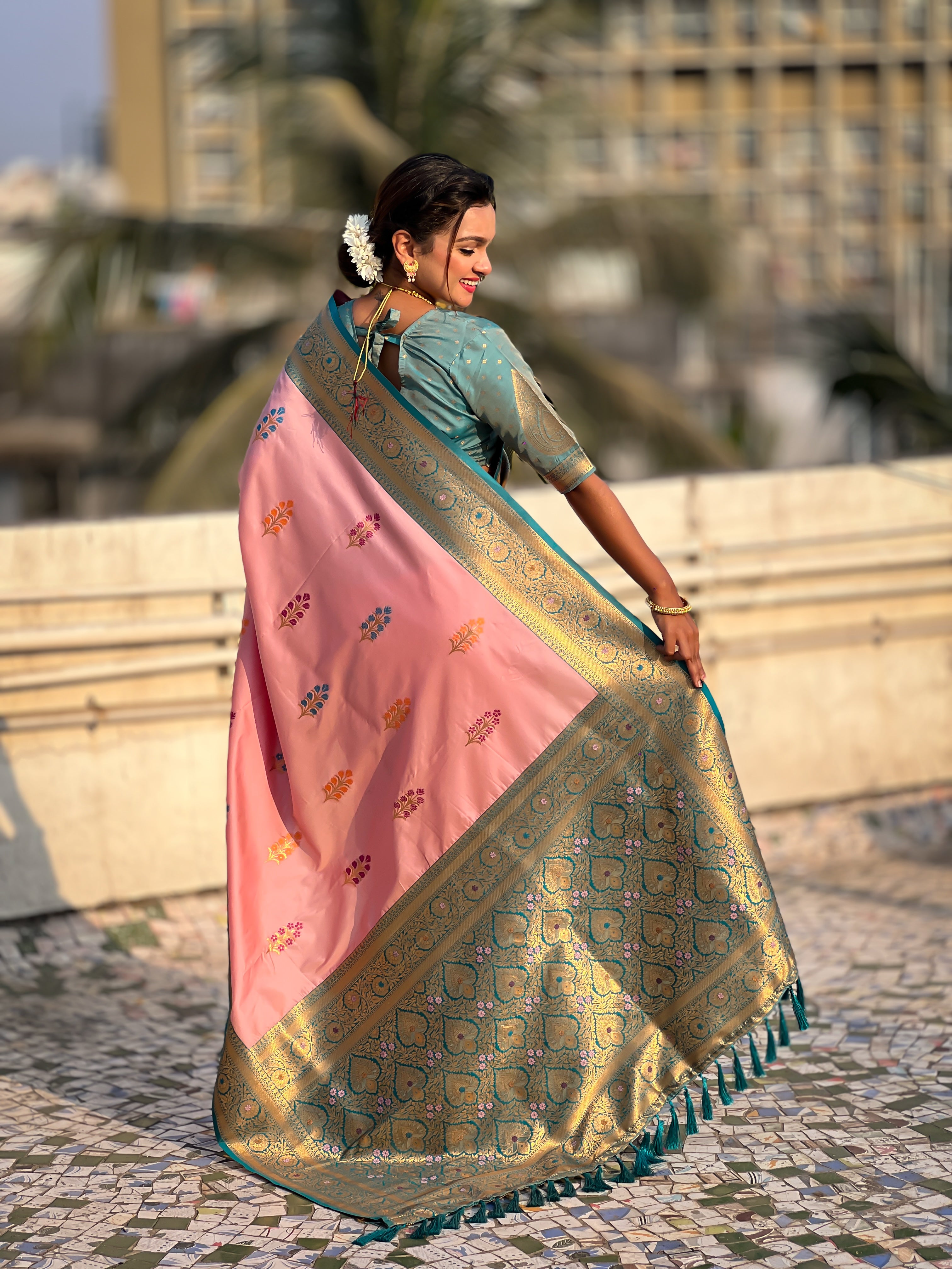 Pink  Soft Silk Saree with Flower Butta Meenakari Zari Woven Saree
