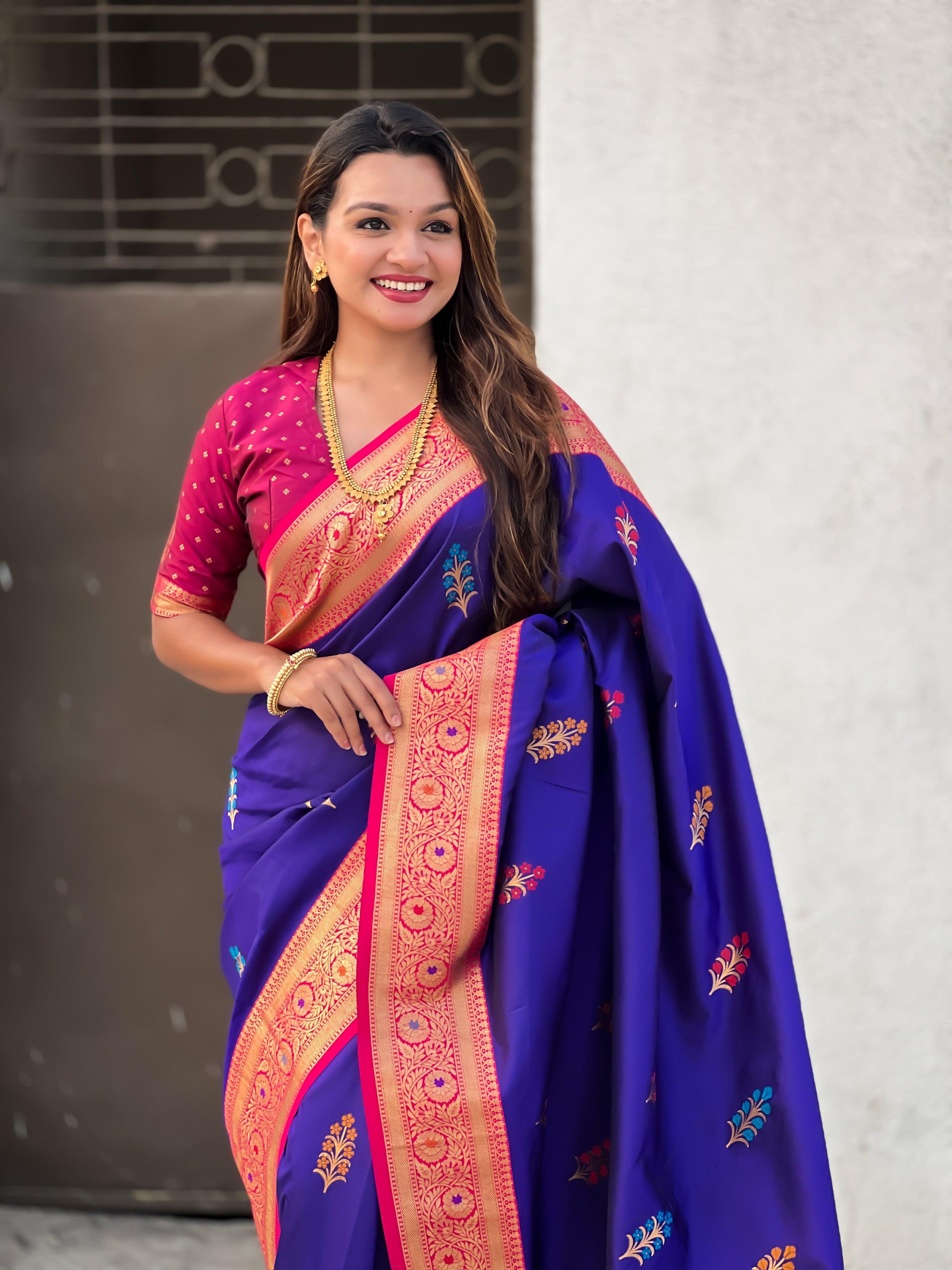 Purple Soft Silk Saree with Flower Butta Meenakari Zari Woven Saree