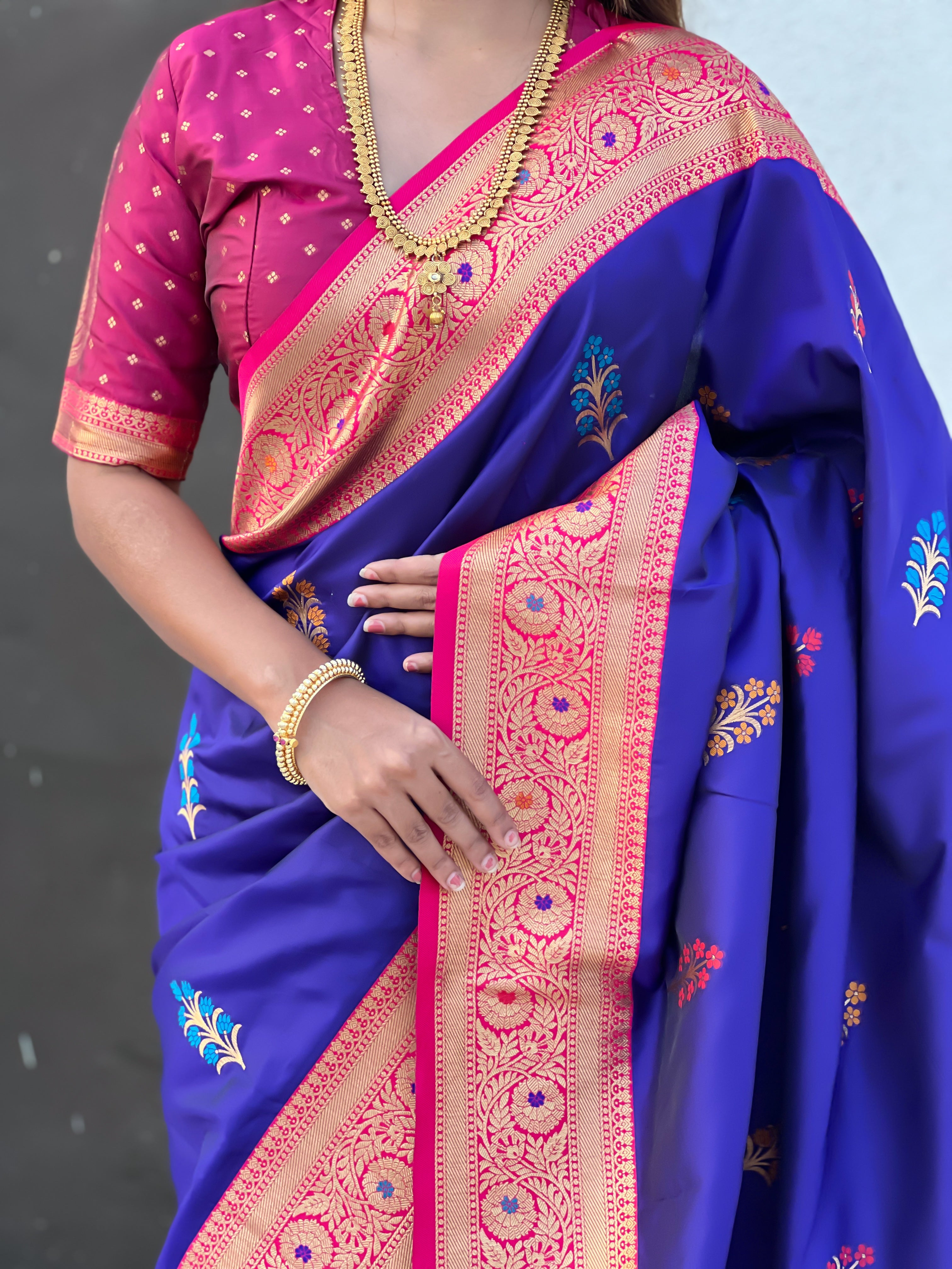Purple Soft Silk Saree with Flower Butta Meenakari Zari Woven Saree