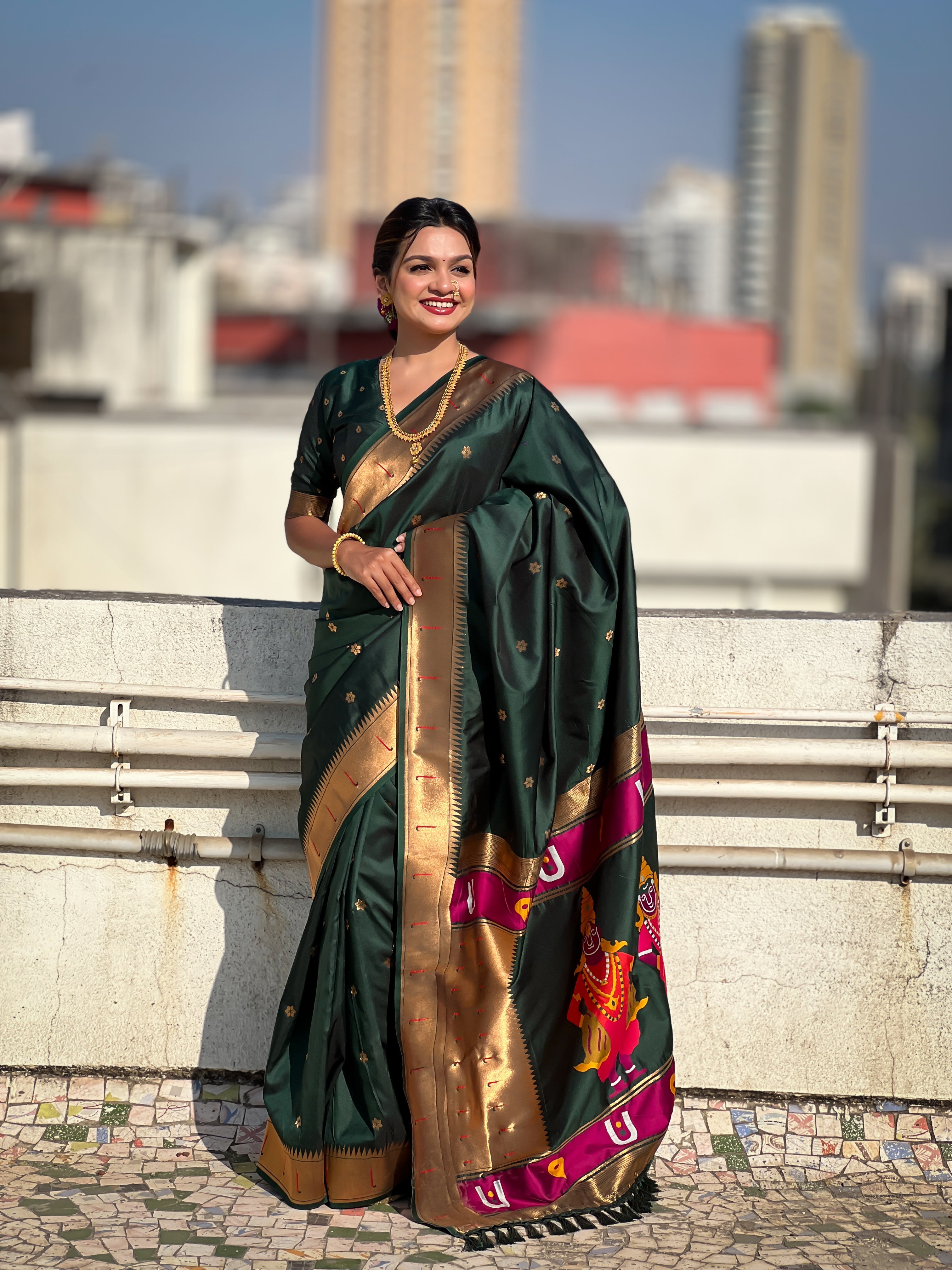 Dark Green Zari Woven Premium Designer Wedding Gold Paithani Silk Saree