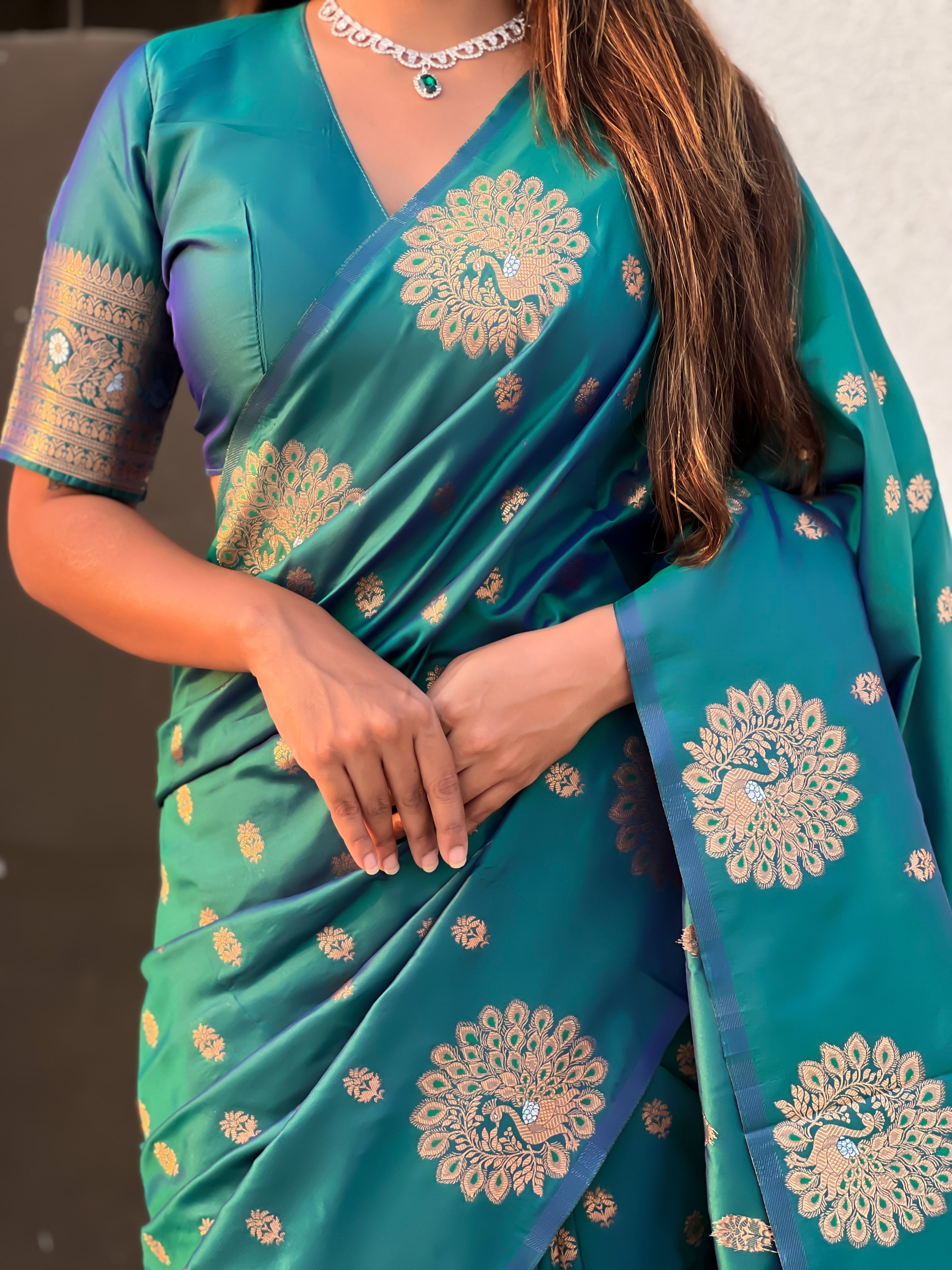 Rama Soft Silk Dual Zari Woven Saree with Peacock Border