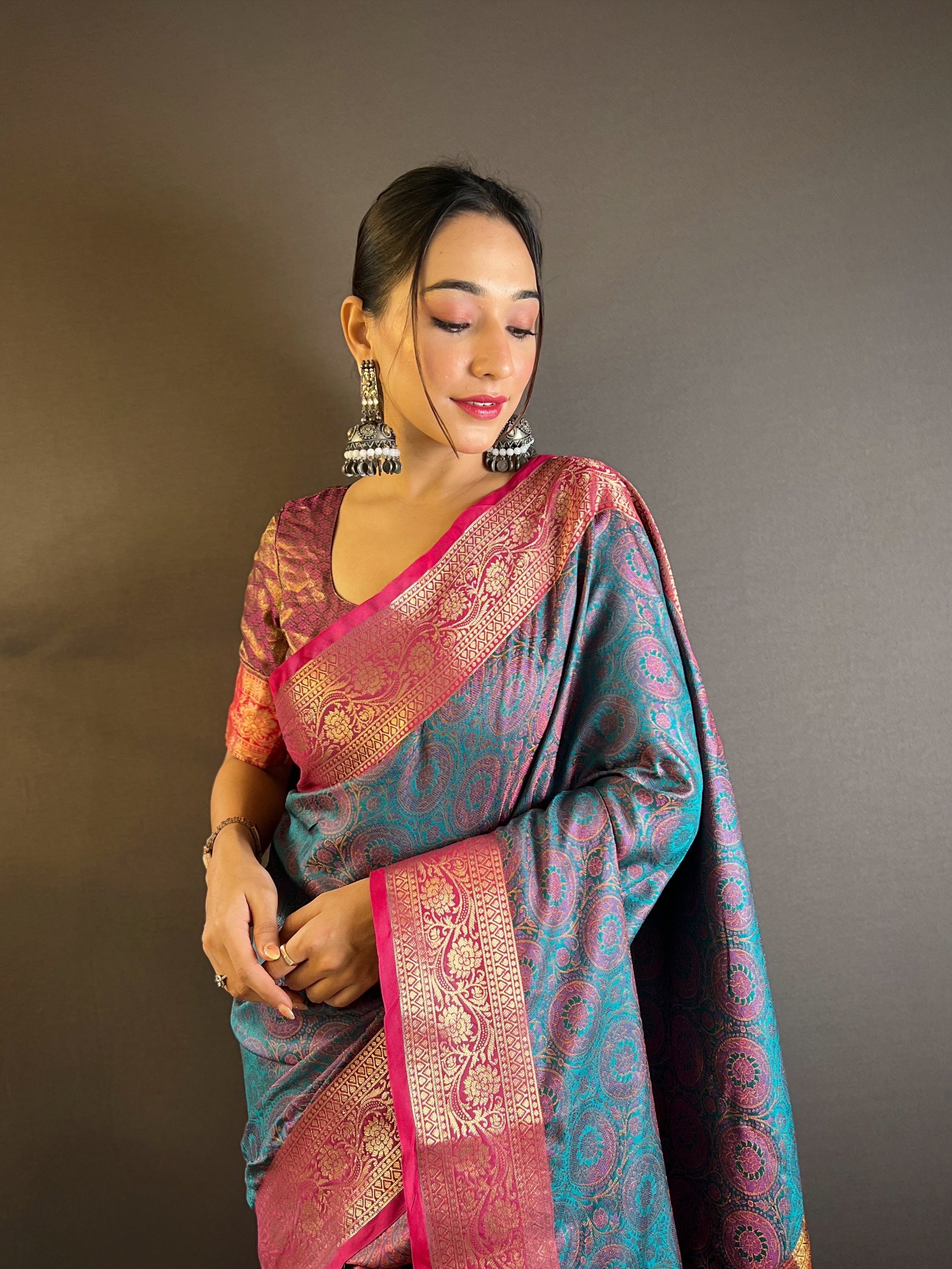 Blue Soft Kashmiri Silk Zari Woven Contrast Saree