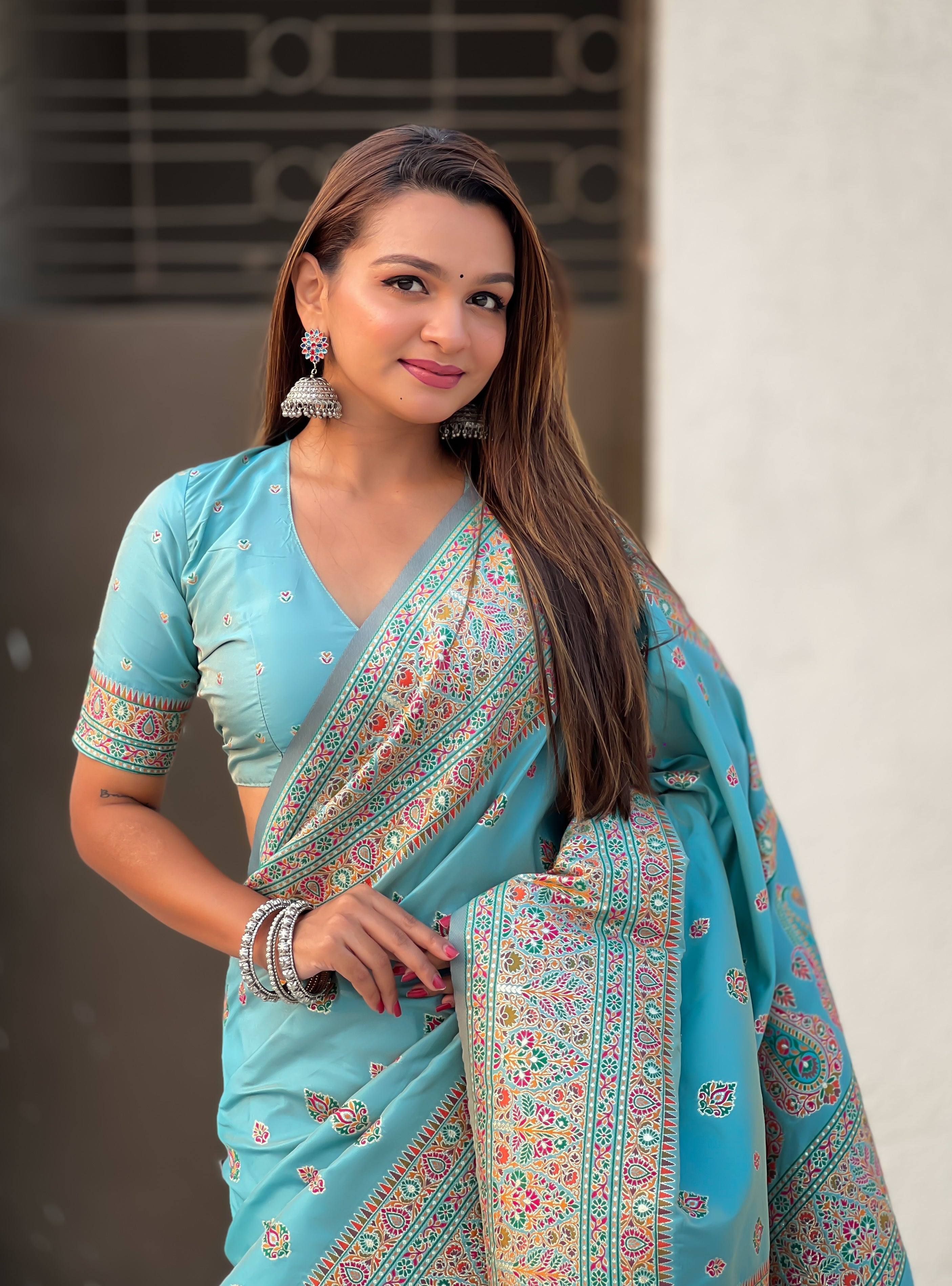 Sky Pashmina Silk Zari Woven Party And Wedding Wear Saree With Blouse