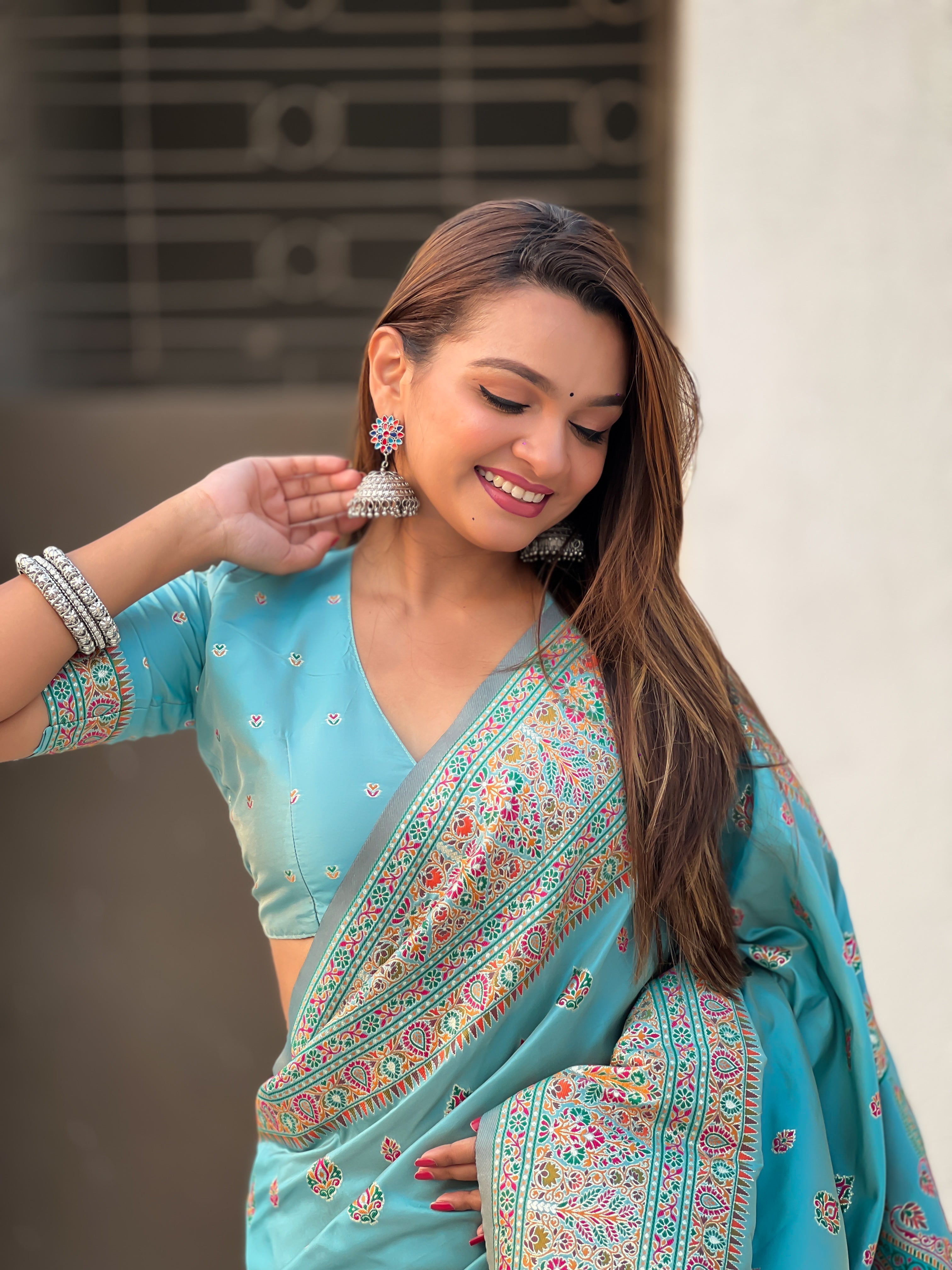 Sky Pashmina Silk Zari Woven Party And Wedding Wear Saree With Blouse