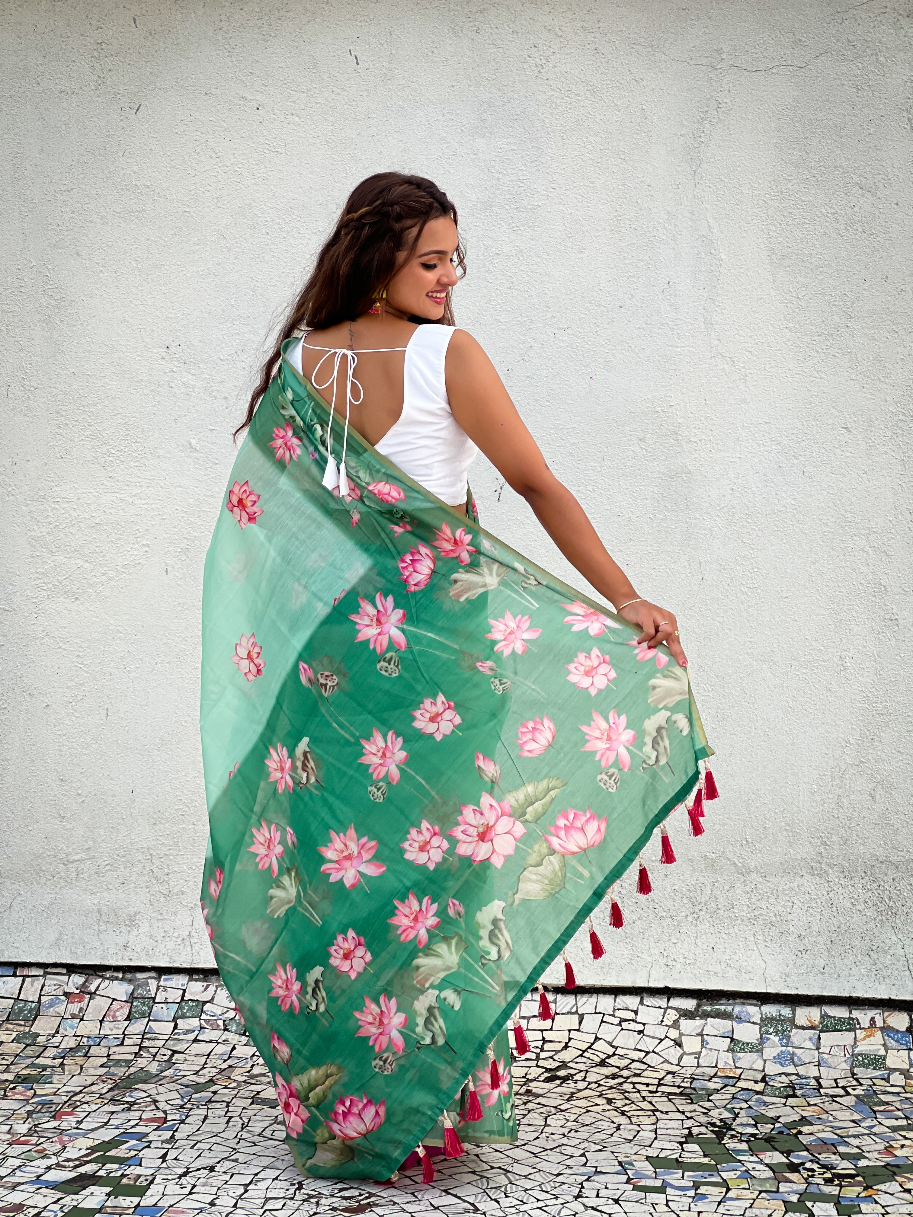 Rama Chanderi Cotton Pichwai Printed Saree with Zari Woven Border
